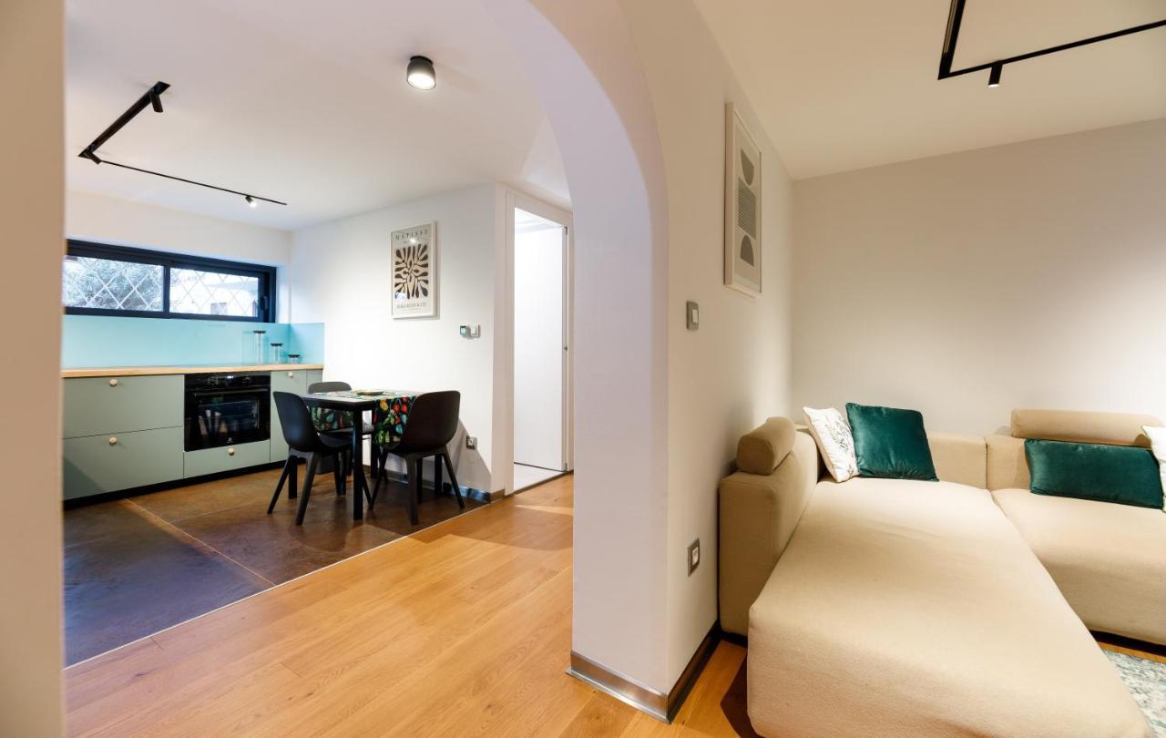 Stylish City Apartment Сплит Экстерьер фото